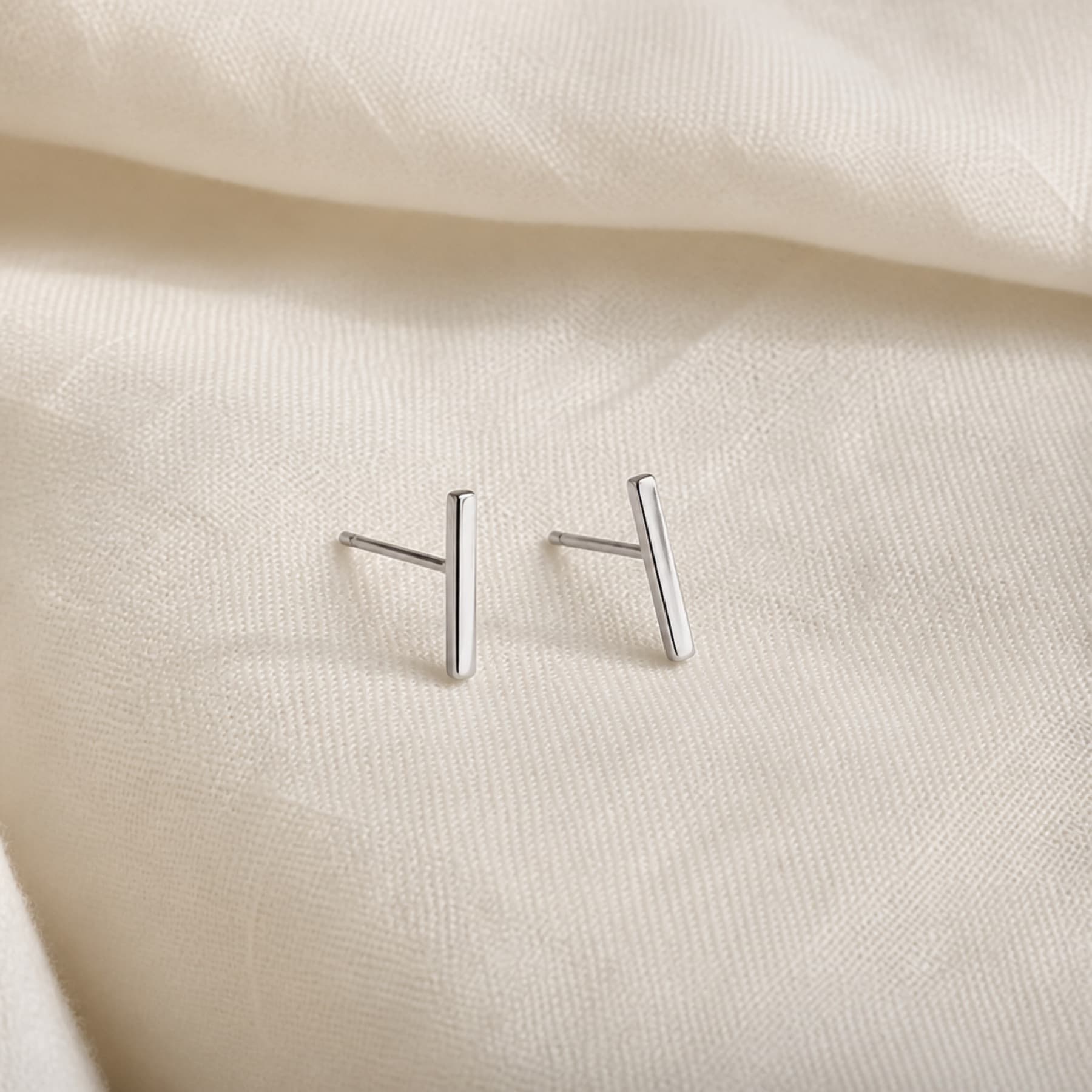 Line Stud silver-tone earrings