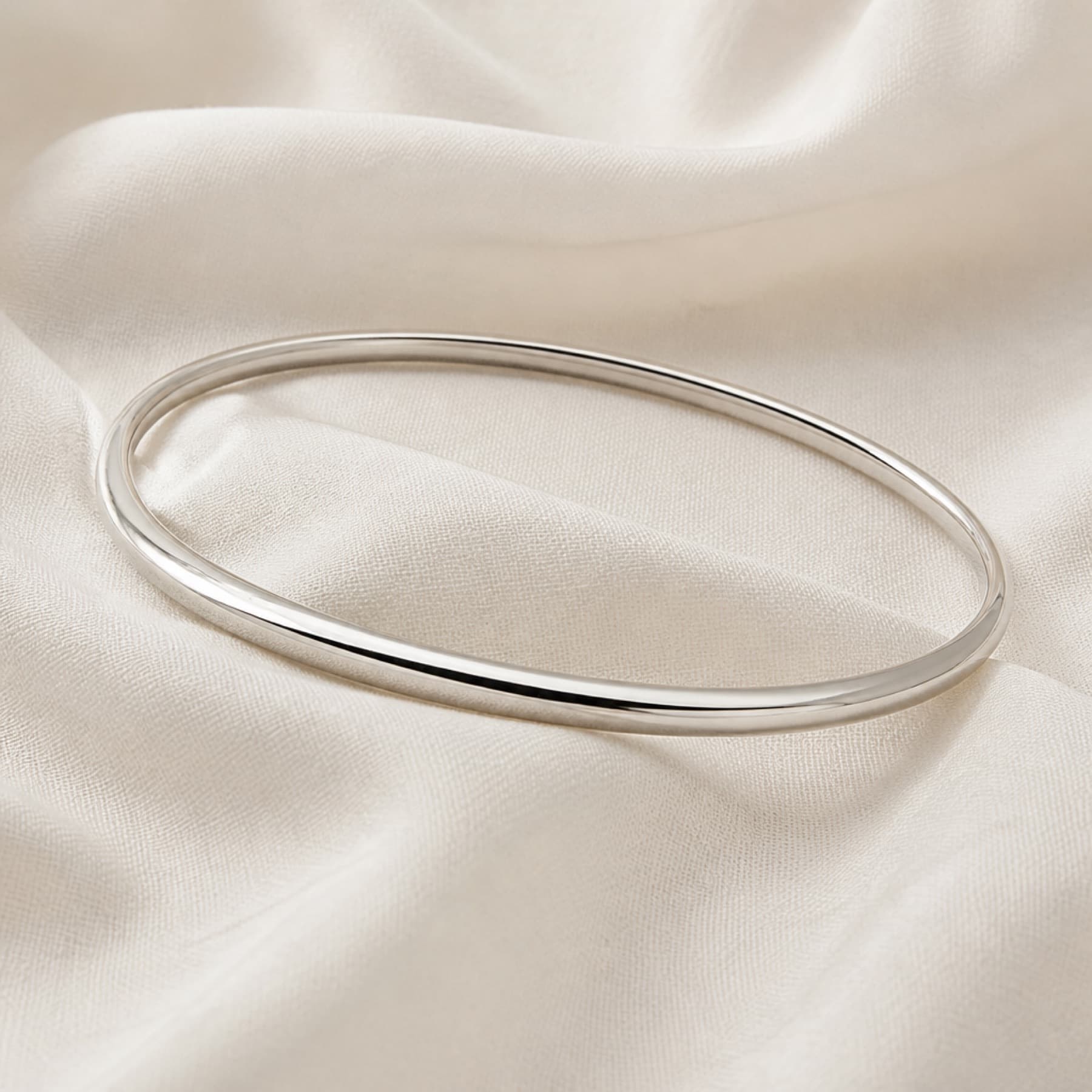 Oval Bangle silver-tone bangles