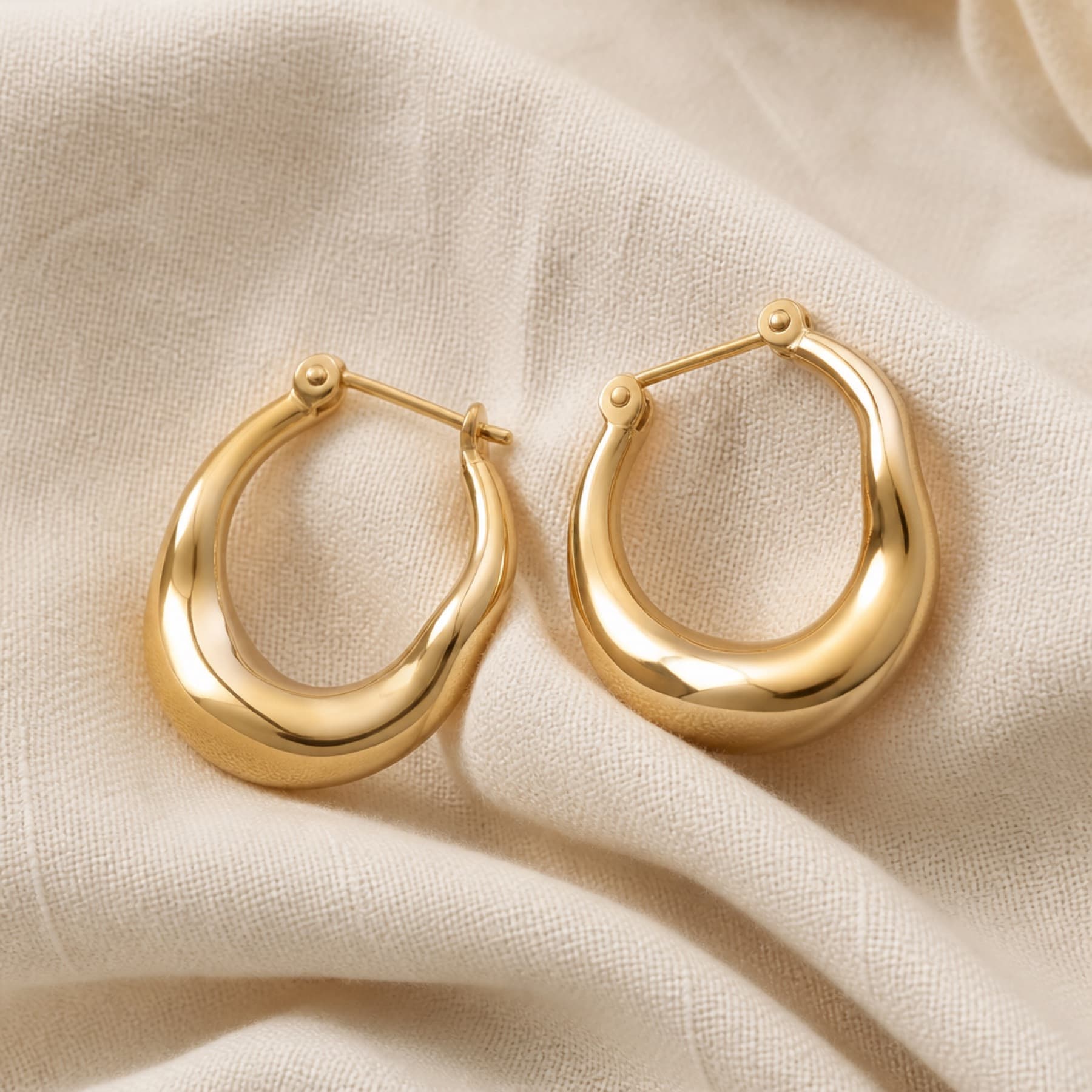 Sculpted Hoop gold-tone earrings